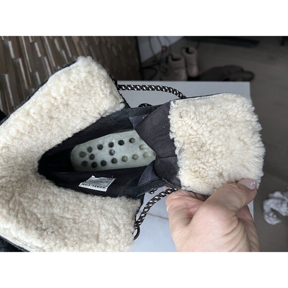 Sorel Joan of Arctic Leather Wedge Boots Black Heels Sz 9.5 Fur Wool Collar - Picture 10 of 16